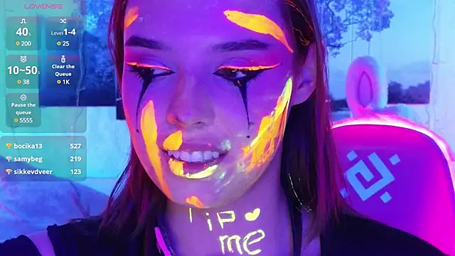 DorisGaillard online show from December 2024 08:11:01 PM