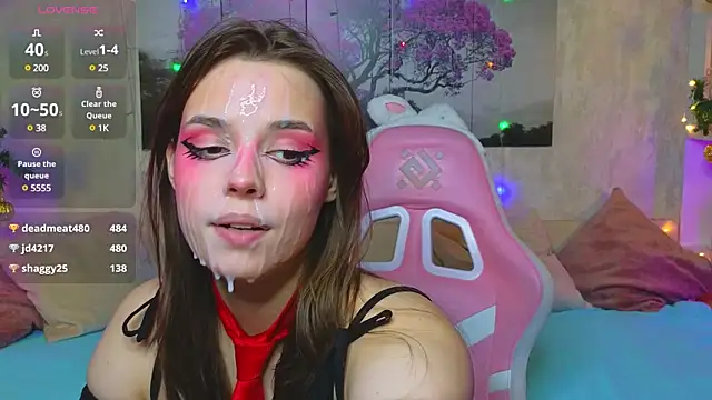 DorisGaillard online show from December 2024 08:26:02 PM