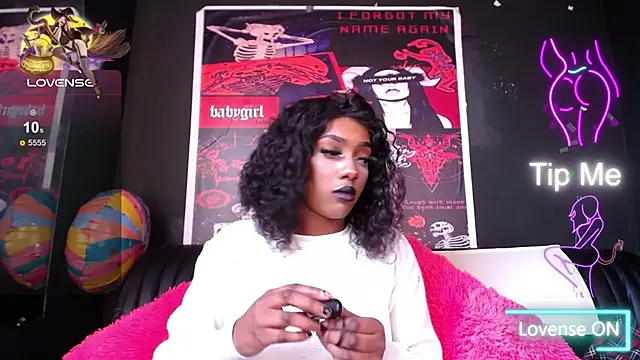 TIFFANYYSTAR online show from March 2025 02:23:01 PM