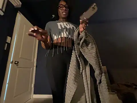 wynterheat online show from April 2026 06:25:02 PM