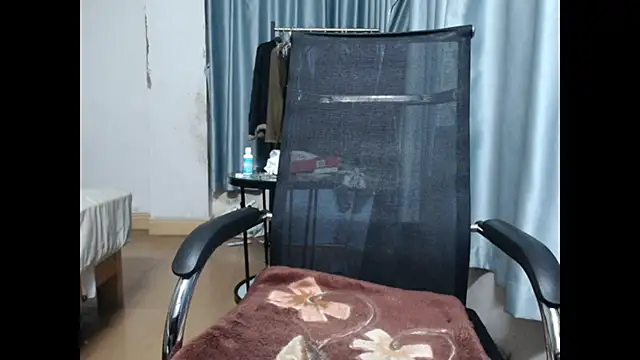 wujiaxing22 online show from February 2025 06:21:01 PM