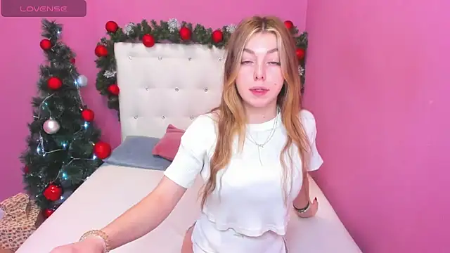 MollyMeltorr online show from December 2024 01:15:02 AM