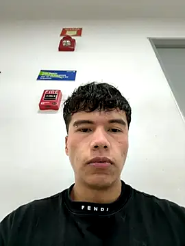 Logan smith1 online show from September 2025 03:47:01 PM