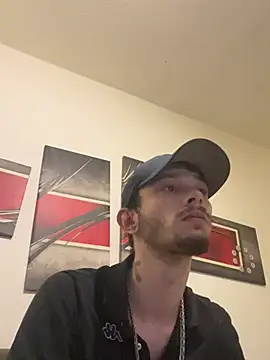 Snapshot of big_cock_is_back chatting on January 2025 06:48:02 AM big cock is back online show from January 2025 06:48:02 AM