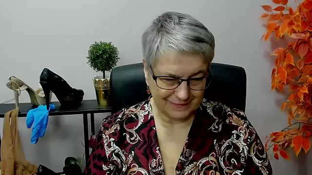 IrisDream online show from December 2024 07:18:02 AM