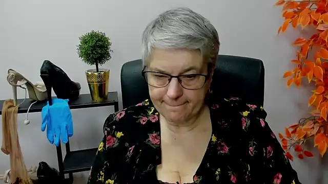 IrisDream online show from January 2025 10:59:02 AM