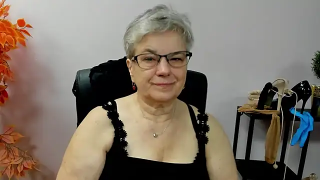 IrisDream online show from October 2025 06:22:02 AM