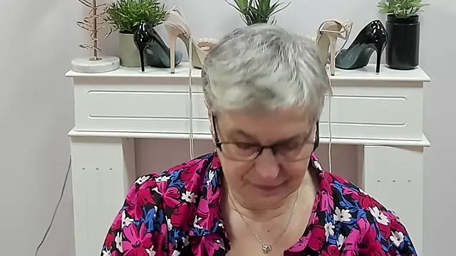 IrisDream online show from February 2026 07:07:01 AM