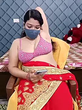 Snapshot of Cute-Raashii chatting on January 2025 05:23:01 PM Cute-Raashii online show from January 2025 05:23:01 PM