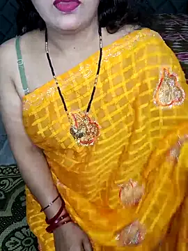 Snapshot of Cute-Raashii chatting on February 2025 05:27:01 PM Cute-Raashii online show from February 2025 05:27:01 PM