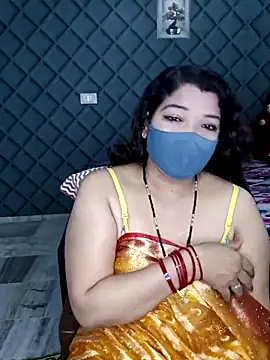 Snapshot of Cute-Raashii chatting on February 2025 05:47:02 PM Cute-Raashii online show from February 2025 05:47:02 PM