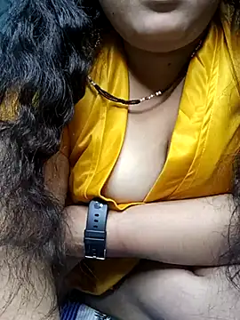 Snapshot of Cute-Raashii chatting on March 2025 05:07:02 PM Cute-Raashii online show from March 2025 05:07:02 PM