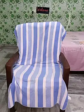 Snapshot of Cute-Raashii chatting on September 2025 12:58:02 AM Cute-Raashii online show from September 2025 12:58:02 AM