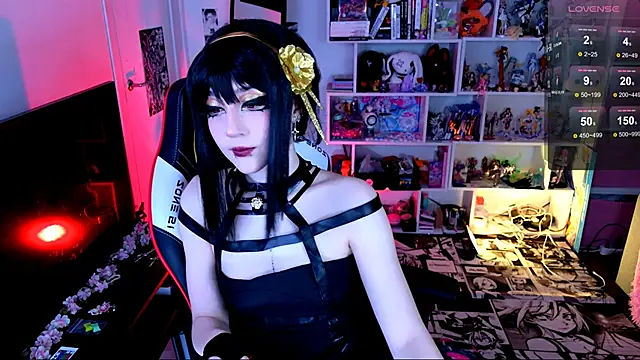 Snapshot of Aki__Ra chatting on May 2026 07:08:02 PM Aki Ra online show from May 2026 07:08:02 PM