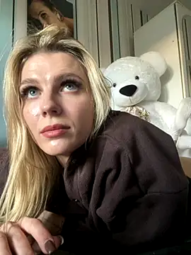 Liya my online show from October 2025 02:07:02 PM