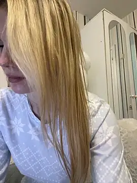 Liya my online show from December 2025 01:29:01 PM