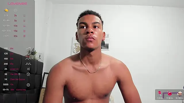 Snapshot of RoddyRich11 chatting on November 2025 11:38:02 AM RoddyRich11 online show from November 2025 11:38:02 AM