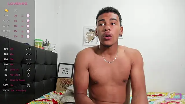 Snapshot of RoddyRich11 chatting on December 2025 12:03:02 PM RoddyRich11 online show from December 2025 12:03:02 PM