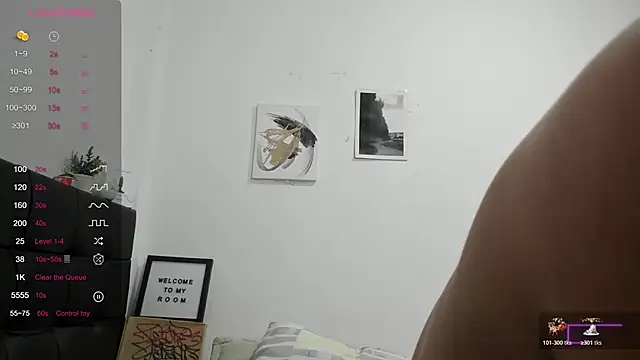 Snapshot of RoddyRich11 chatting on December 2025 11:29:01 AM RoddyRich11 online show from December 2025 11:29:01 AM