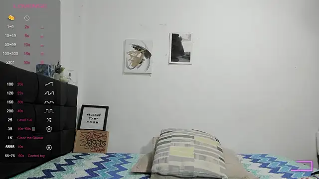 Snapshot of RoddyRich11 chatting on January 2026 12:20:01 PM RoddyRich11 online show from January 2026 12:20:01 PM