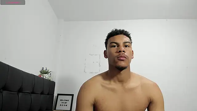 Snapshot of RoddyRich11 chatting on February 2026 12:04:02 PM RoddyRich11 online show from February 2026 12:04:02 PM