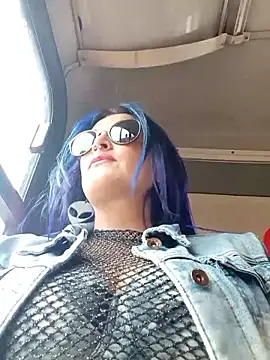 sophie banger online show from January 2026 07:38:01 PM