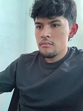 Snapshot of gabM_olg010 chatting on January 2025 09:15:01 PM gabM olg010 online show from January 2025 09:15:01 PM