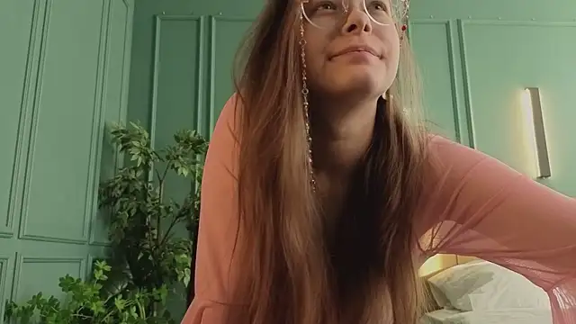 Snapshot of CassieCool chatting on February 2026 01:10:01 PM CassieCool online show from February 2026 01:10:01 PM