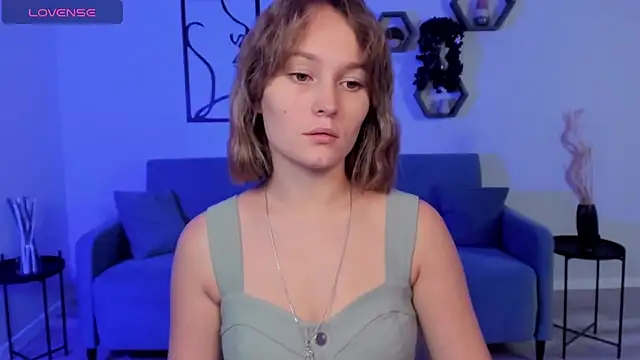 BritnieCute online show from October 2025 06:59:01 AM