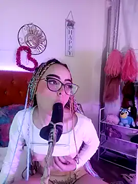 Yennastone online show from January 2025 12:46:01 AM