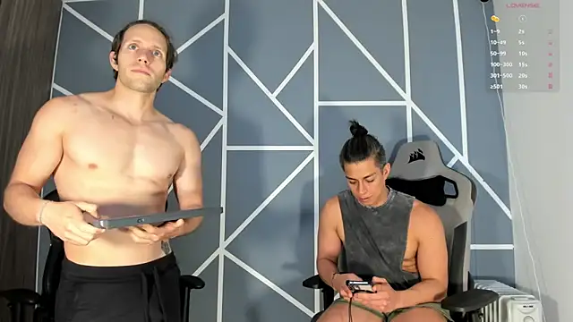 ianandjosephx online show from December 2024 02:59:01 PM