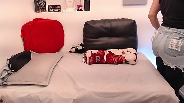 eva twiss online show from March 2026 11:59:01 AM