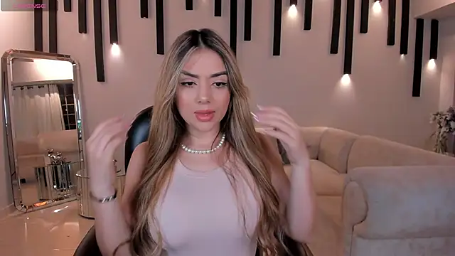 Snapshot of ChloePreston_ chatting on December 2024 10:28:02 AM ChloePreston online show from December 2024 10:28:02 AM