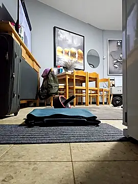 dickinyouto online show from September 2025 07:25:01 PM