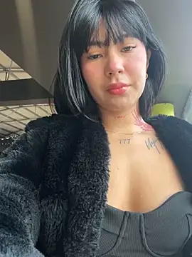 VictoriaEva online show from January 2025 12:31:01 PM