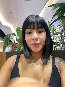 VictoriaEva online show from February 2025 09:01:01 PM