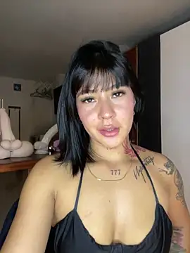 VictoriaEva online show from March 2025 09:17:01 PM