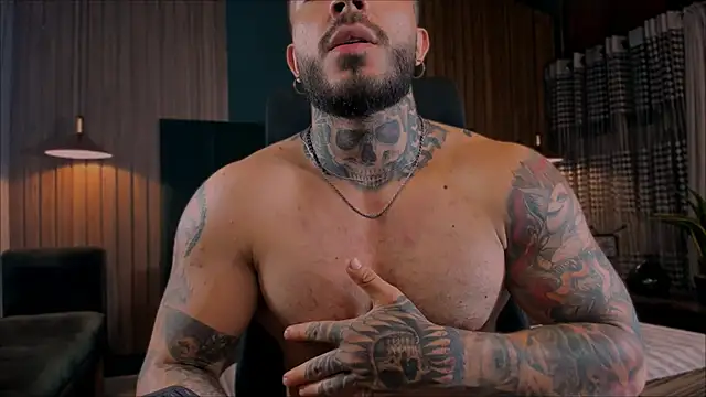 Snapshot of LeoSalvatore_ chatting on January 2025 09:57:02 AM LeoSalvatore online show from January 2025 09:57:02 AM