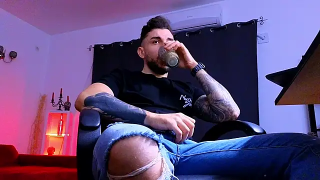 MightyAaron66 online show from January 2026 05:35:01 AM