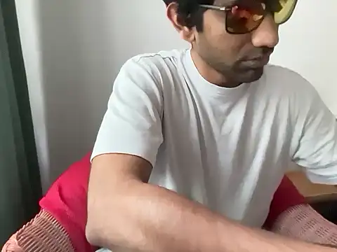 dominanthubby online show from June 2026 07:31:01 AM