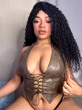 Snapshot of Alyssa_Houston chatting on September 2025 03:41:01 AM Alyssa Houston online show from September 2025 03:41:01 AM