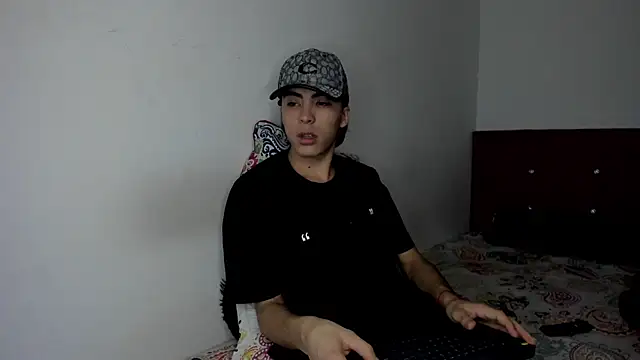 HeellBoy  online show from February 2026 09:19:02 AM