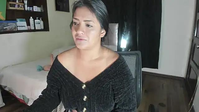 arianithaxox online show from January 2025 04:36:02 AM