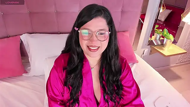 Snapshot of ArticaBelle chatting on November 2025 04:36:01 AM ArticaBelle online show from November 2025 04:36:01 AM