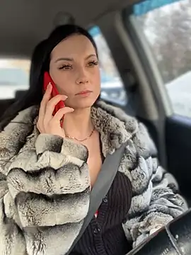 Snapshot of Roxana-Sexy chatting on December 2024 09:44:02 AM Roxana-Sexy online show from December 2024 09:44:02 AM