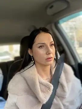 Snapshot of Roxana-Sexy chatting on December 2024 08:51:02 AM Roxana-Sexy online show from December 2024 08:51:02 AM