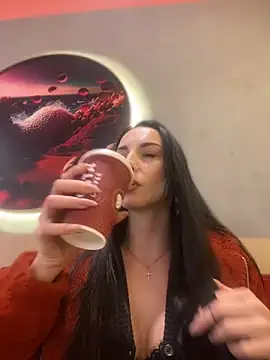 Snapshot of Roxana-Sexy chatting on February 2025 05:26:02 AM Roxana-Sexy online show from February 2025 05:26:02 AM