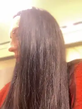 Snapshot of Roxana-Sexy chatting on February 2025 08:32:02 AM Roxana-Sexy online show from February 2025 08:32:02 AM