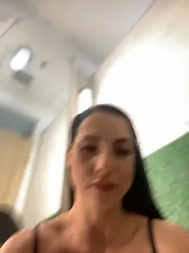 Snapshot of Roxana-Sexy chatting on February 2025 06:17:02 AM Roxana-Sexy online show from February 2025 06:17:02 AM