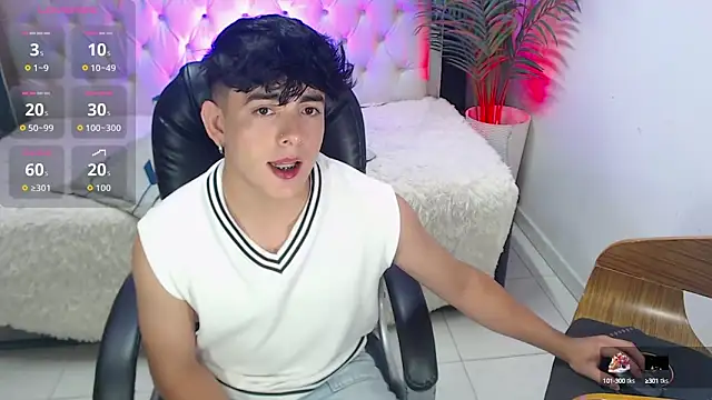 nolan twink1 online show from September 2025 05:57:02 PM